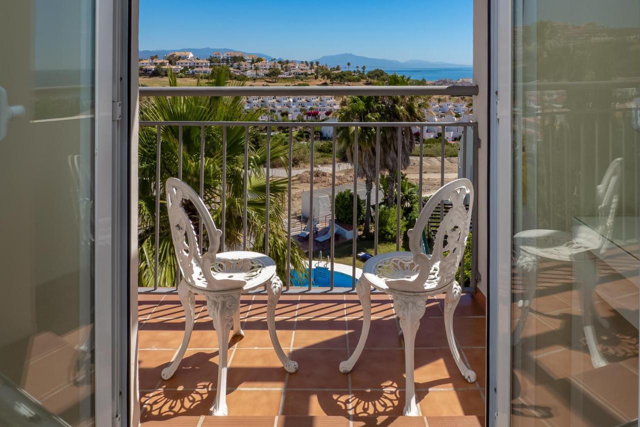 Rosa Luxury Private Large To Rent
